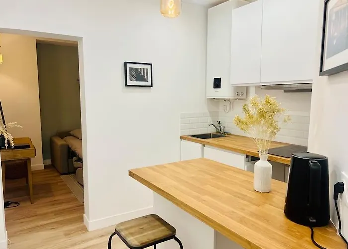 Apartament Superbe Studio Proche Grands Boulevard *