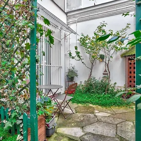 Superbe Studio Proche Grands Boulevard Апартаменты *